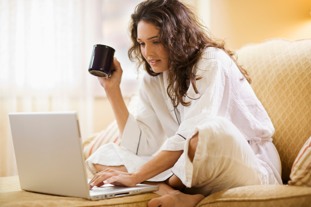 woman researching the best lichen sclerosus treatments in Silver Spring